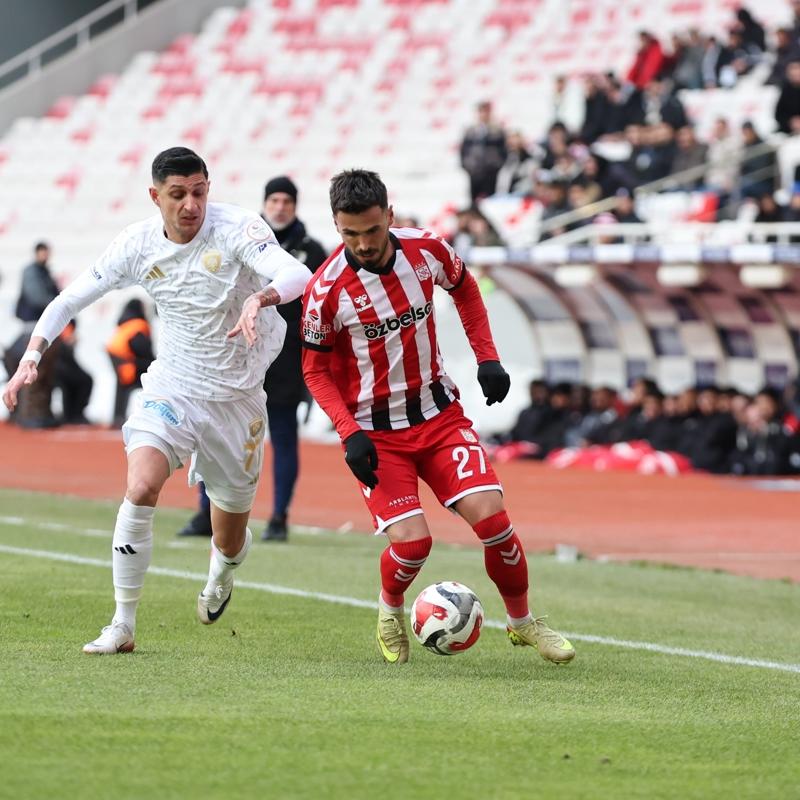 Erzurumspor, Sivas deplasman�nda 2 golle kazand�