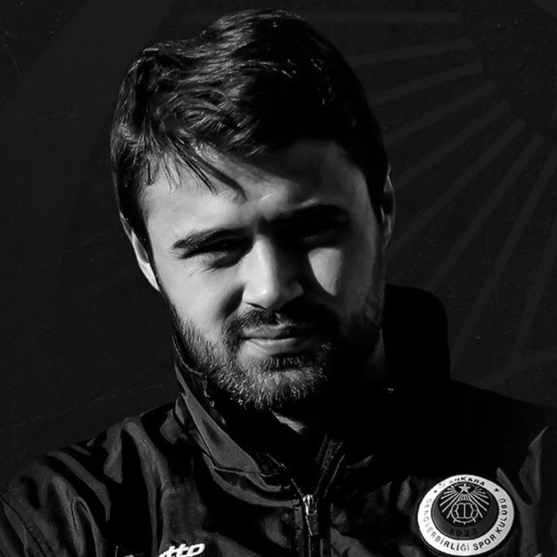 Gen�lerbirli�i, altyap�s�nda yeti�en Ahmet �al�k'� and�