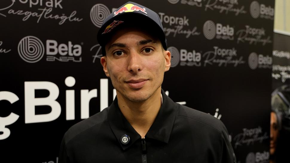 Milli motosikletçi Toprak Razgatlıoğlu, hedefleri hakkında açıklamalarda bulundu