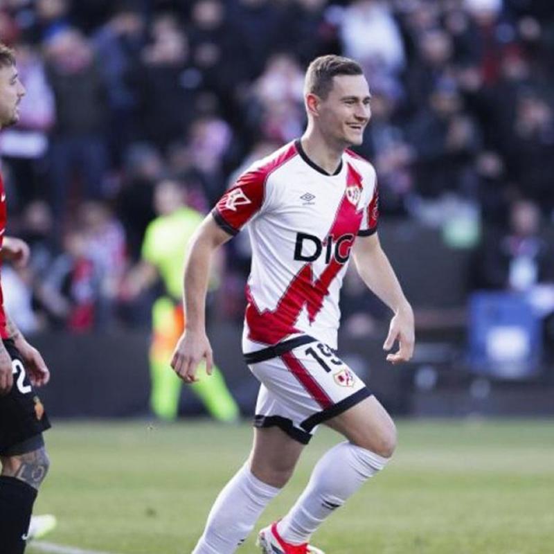 Rayo Vallecano 8 ma� sonra kazand�