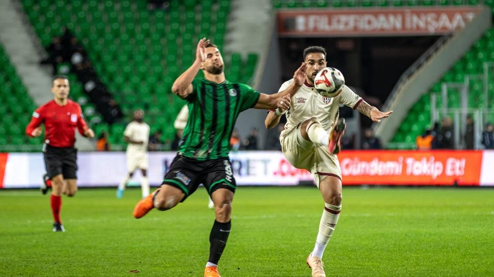 Sakaryaspor ile Bandırmaspor, puanları paylaştı