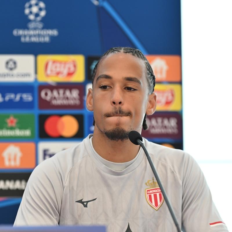 Stopere Thilo Kehrer hamlesi! Be�ikta� o rakam� g�zden ��kard�...