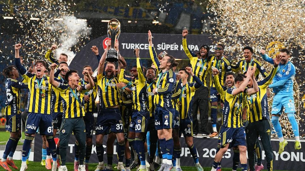 Süper şampiyon Fenerbahçe