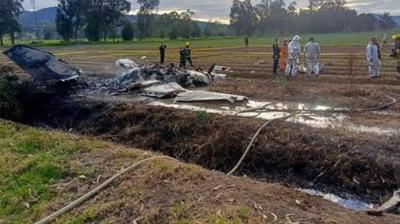 G�rd��� r�ya ger�ek oldu! �nl� Kolombiyal� �ark�c�y� ta��yan u�ak d��t�: 6 �l�