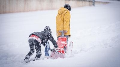 �stanbul'da e�itime kar engeli... Okullar tatil edildi