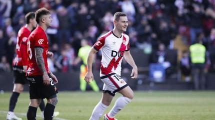 Rayo Vallecano 8 ma� sonra kazand�