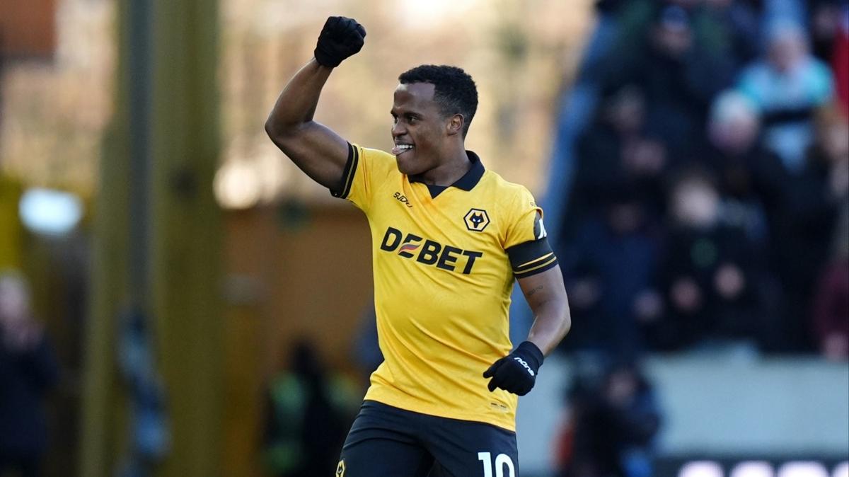 be�ikta� jhon arias transfer foto�raflar� resimleri