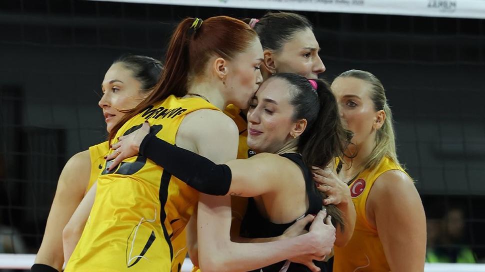 VakıfBank deplasmanda Beşiktaş'ı yendi