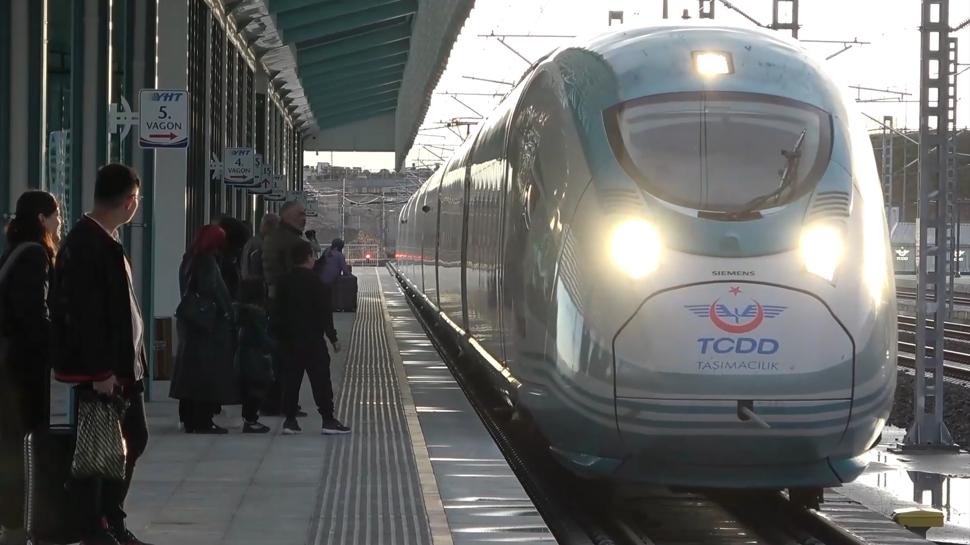 Yüksek Hızlı Tren'ler 106 milyon yolcu taşıdı