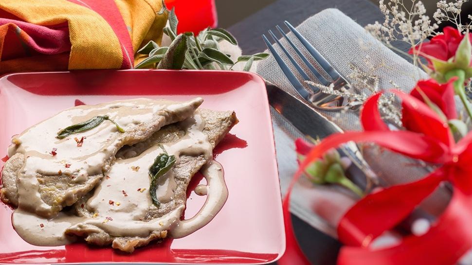 Benimle evlen tarifi: Kremalı parmesanlı tavuk tarifi! Tam bir özel gün yemeği