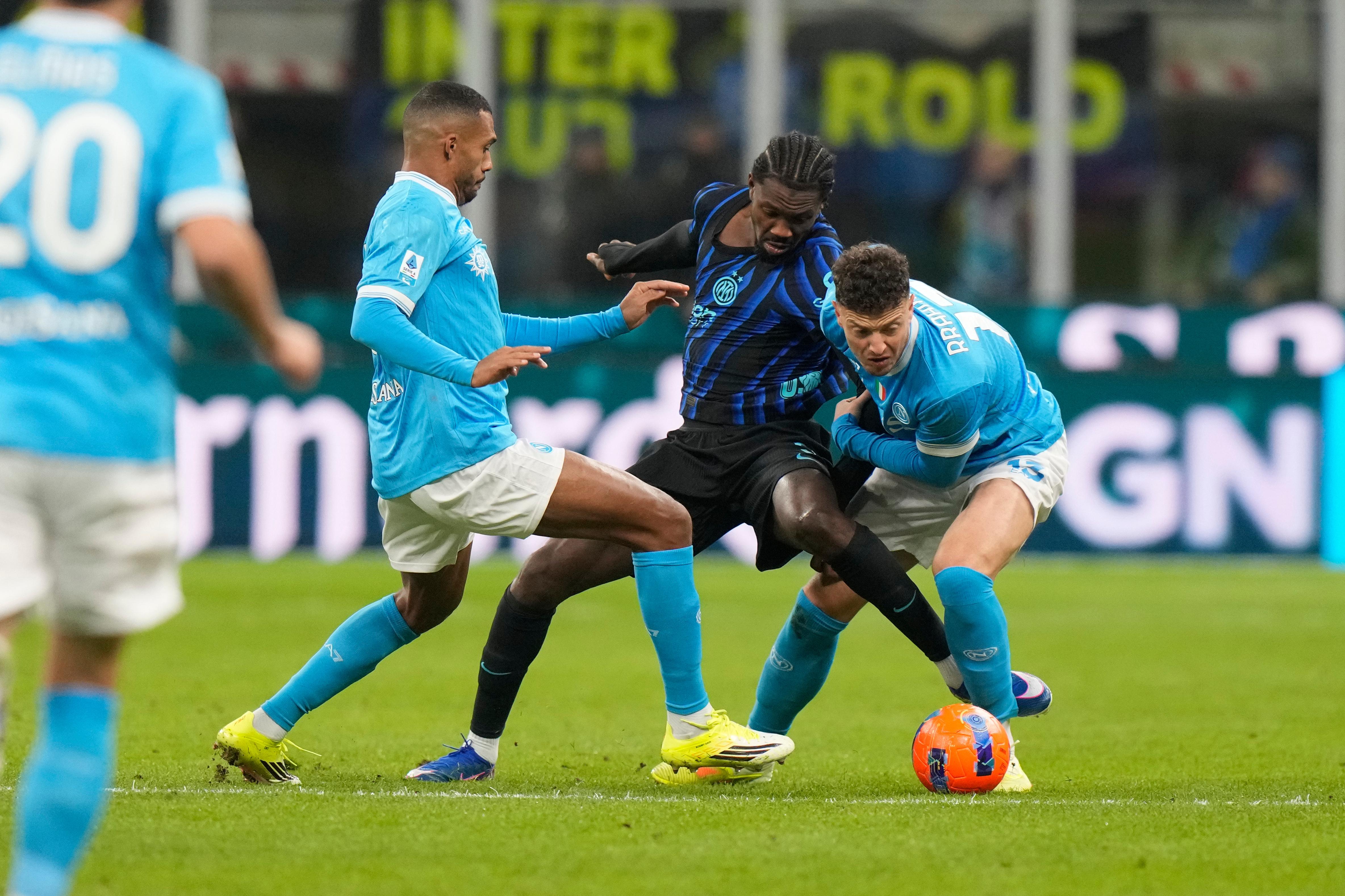 Dev d�elloda Inter ile Napoli puanlar� payla�t�