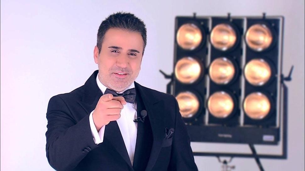 Ne Tarkan ne Ferdi Tayfur... Emrah öyle bir rekora imza attı ki!