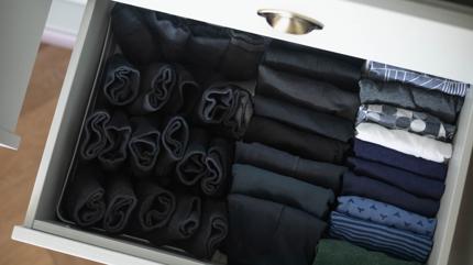 Gard�robunuzda yer a�an Japon katlama sanat�: 10 ti��rt 1 kar�� yer!