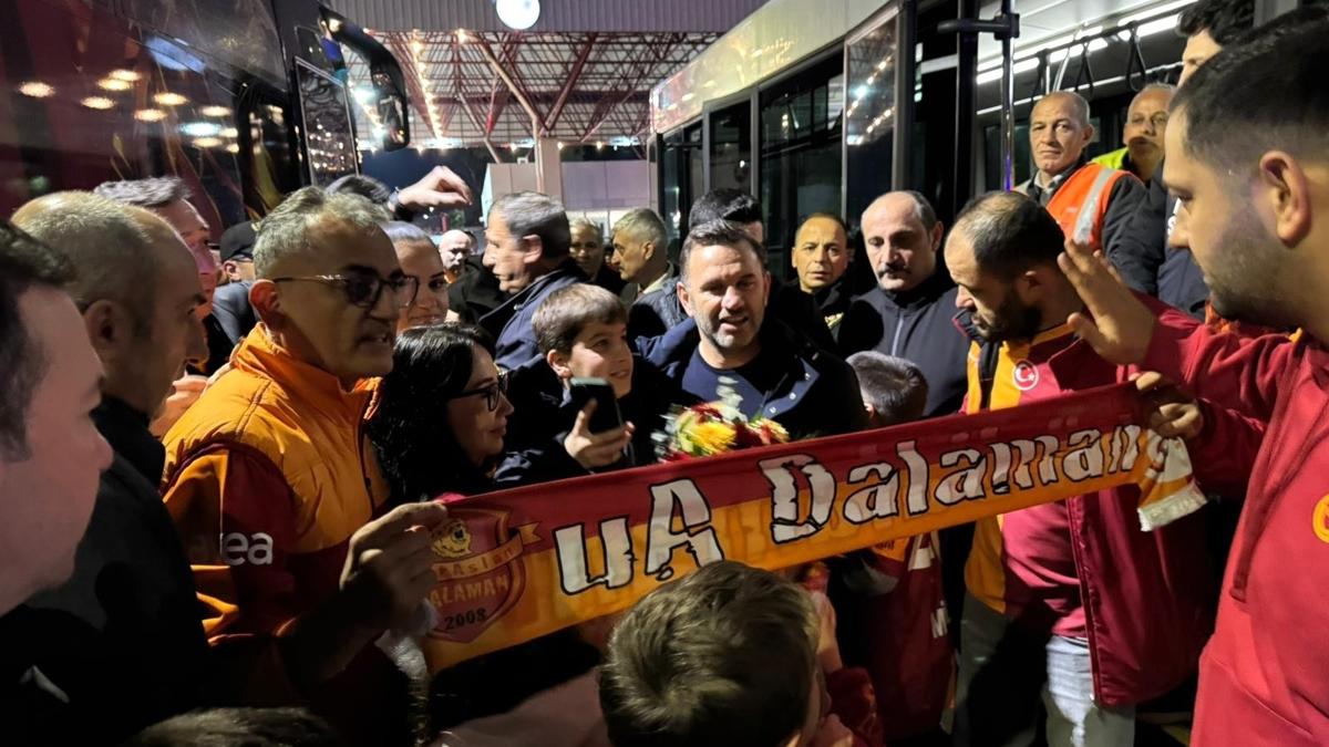 Fethiyespor ma�� Galatasaray kadrosu Mu�la deplasman� foto�raflar� resimleri