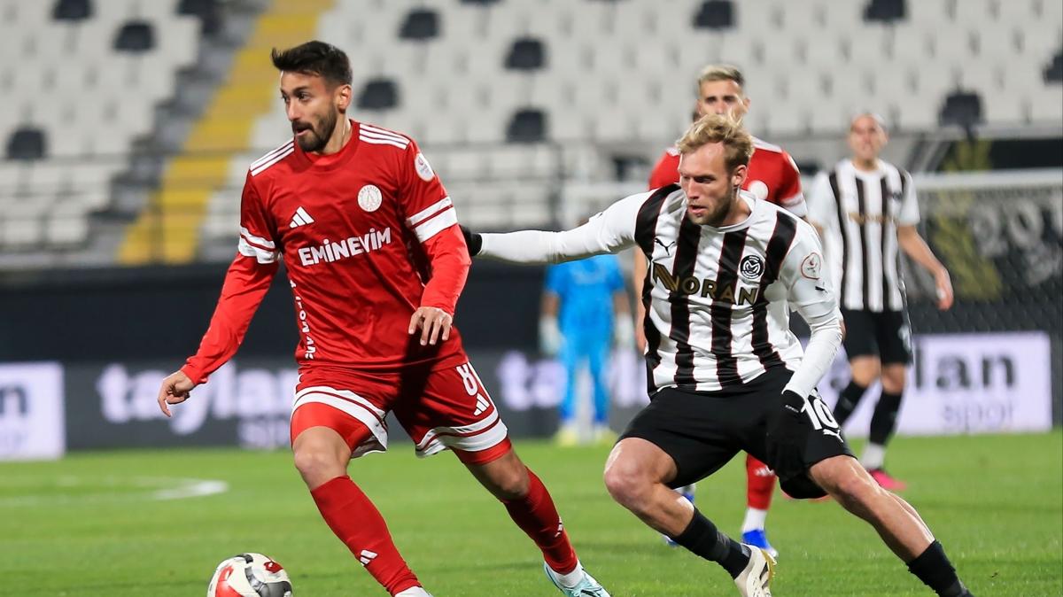 ManisaFK Diony �mraniyespor foto�raflar� resimleri