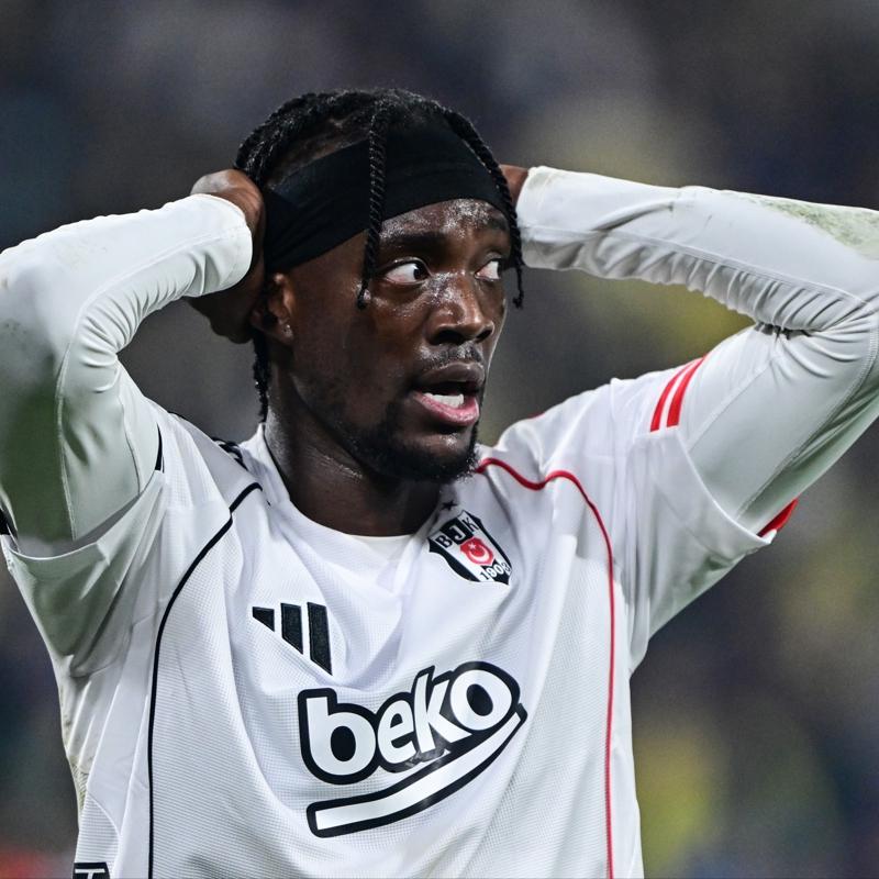 Unai Emery Abraham'� istiyor