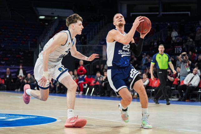 Bah�e�ehir Koleji evinde �spanyol rakibini ge�emedi