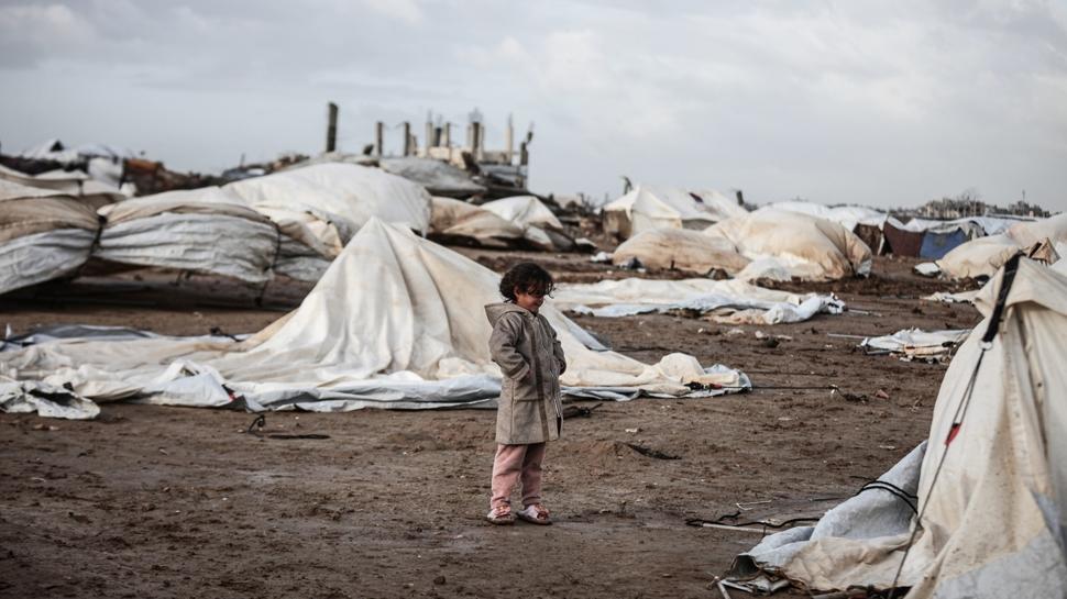 Gazze'de 127 bin çadır barınmaya elverişsiz hale geldi