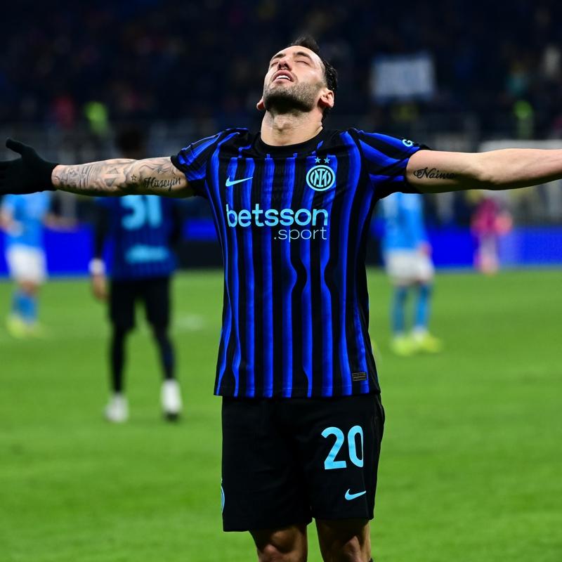 Inter'e k�t� haber: Hakan �alhano�lu