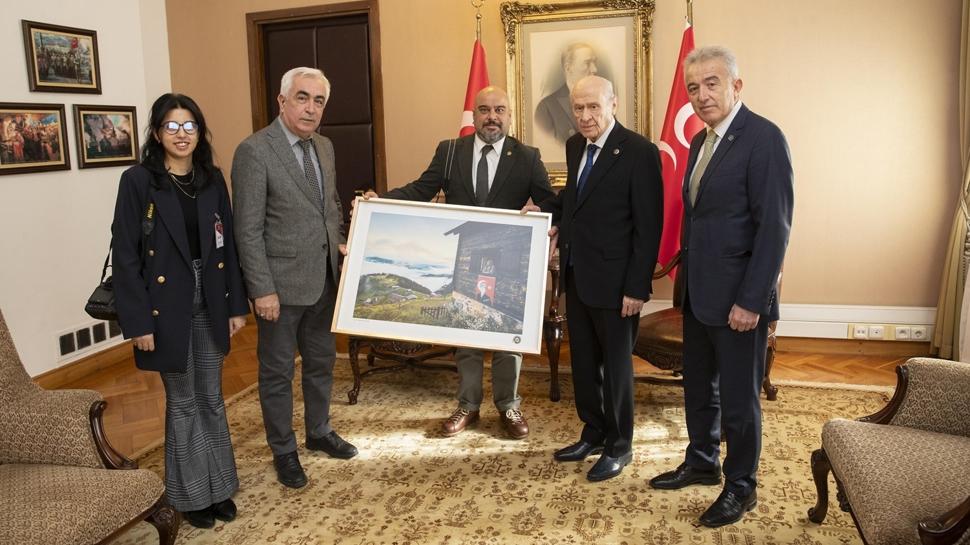 MHP Genel Başkanı Bahçeli, TFMD Yönetim Kurulu'nu kabul etti
