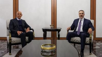 Bakan Fidan, Barrack ile g�r��t�