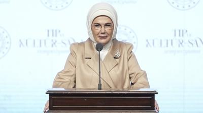 Emine Erdo�an, 'T�p ve K�lt�r-Sanat Sempozyumu'nda konu�tu: Teknoloji insanl���n gelece�i i�in vazge�ilmez