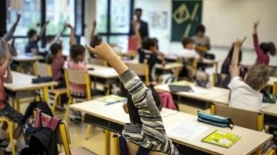 Toplumun y�zde 63,7'si ��retmenlere sosyal medya d�zenlemesini do�ru buluyor