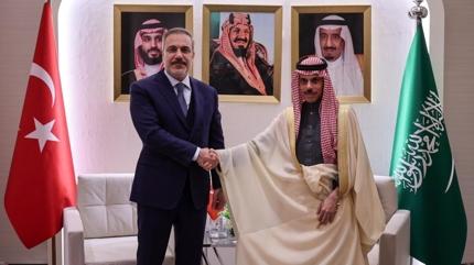 Bakan Fidan, Suudi mevkida�� Al Suud ile telefonda g�r��t�! G�ndem: Gazze'de bar�� plan�