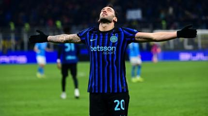 Inter'e k�t� haber: Hakan �alhano�lu