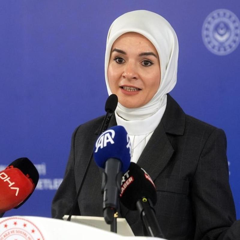 Bakan G�kta�: K�resel bir fark�ndal�k olu�turmay� hedefliyoruz