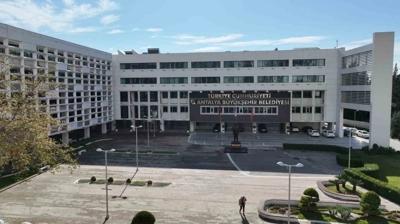 Antalya'daki vurgunun detaylar� ortaya ��kt�: Vatanda��n paras�yla l�ks sefas�