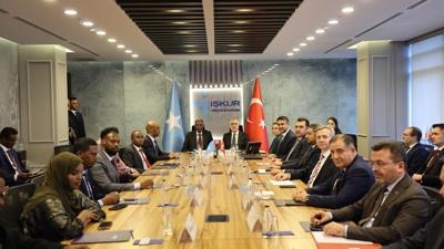 B�lgede yeni d�nemin ayak sesleri... Dost �lkeyle imzalar at�ld�