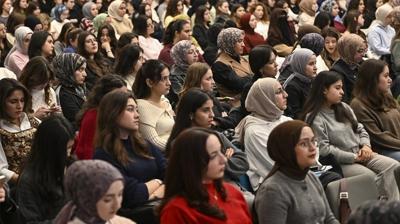 �stanbul'da do�um sempozyumu ba�lad�: Normal do�um vurgusu