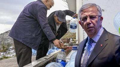 CHP'li Yava�'a belediyecilik dersi... 