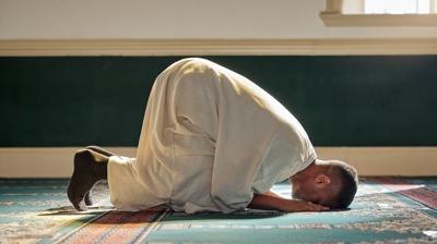 Mira� kandili namaz� ka� rekat, nas�l k�l�n�r? Diyanet Mira� Kandili namaz� k�l�n���