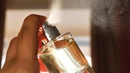 Parf�m�n kal�c� kokusu art�r�yor! Tek y�ntem h�zl� ��z�m