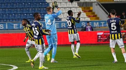 �ok sakatl�k! Fenerbah�e'de yeni transfer devam edemedi