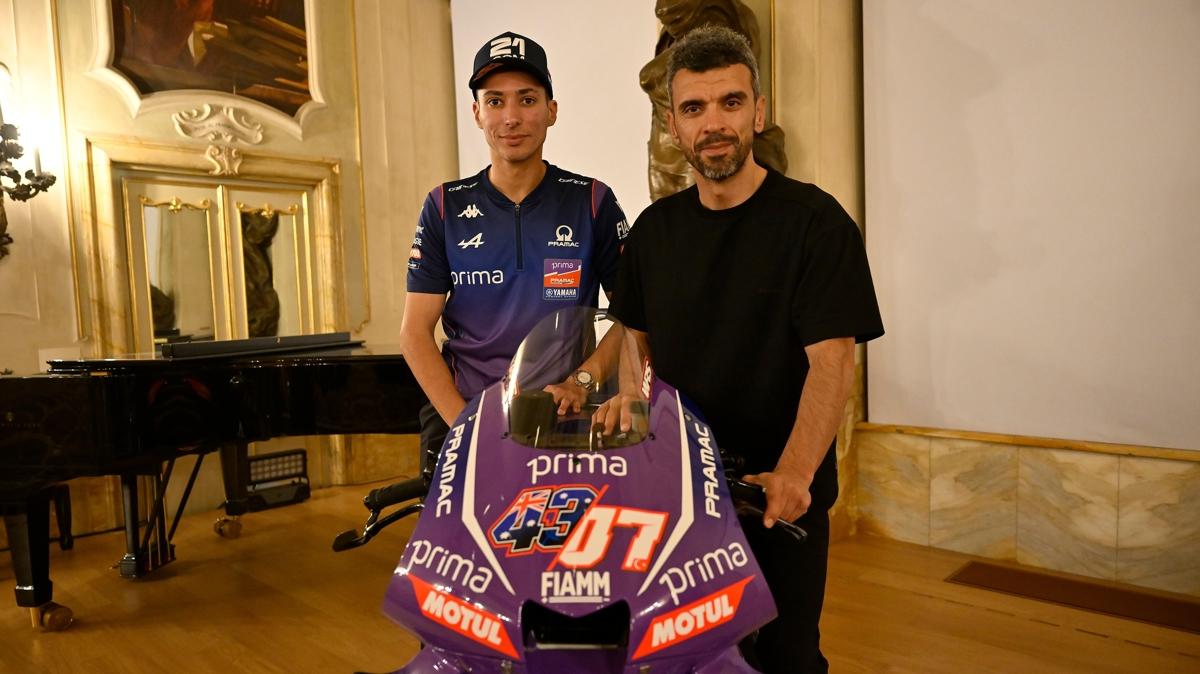 Toprak Razgatl�o�lu MotoGP motorsiklet�i foto�raflar� resimleri