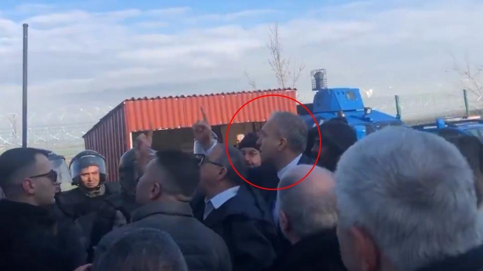 CHP'li vekilden jandarmaya skandal s�zler... Soru�turma ba�lat�ld�