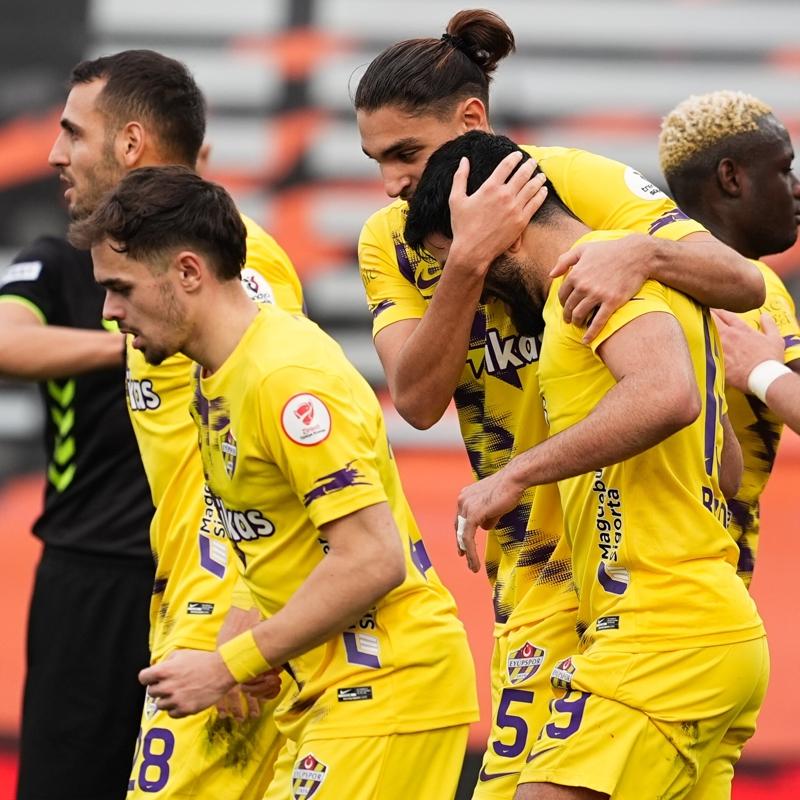 Ey�pspor, I�d�r FK'y� 2 golle yendi