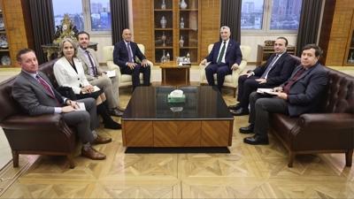 Bakan Bolat, ABD'nin Ankara B�y�kel�isi Barrack ile bir araya geldi