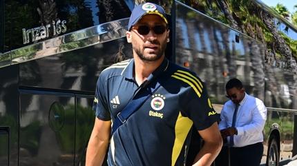 Cenk Tosun veda etti! S�zle�mesi feshedildi