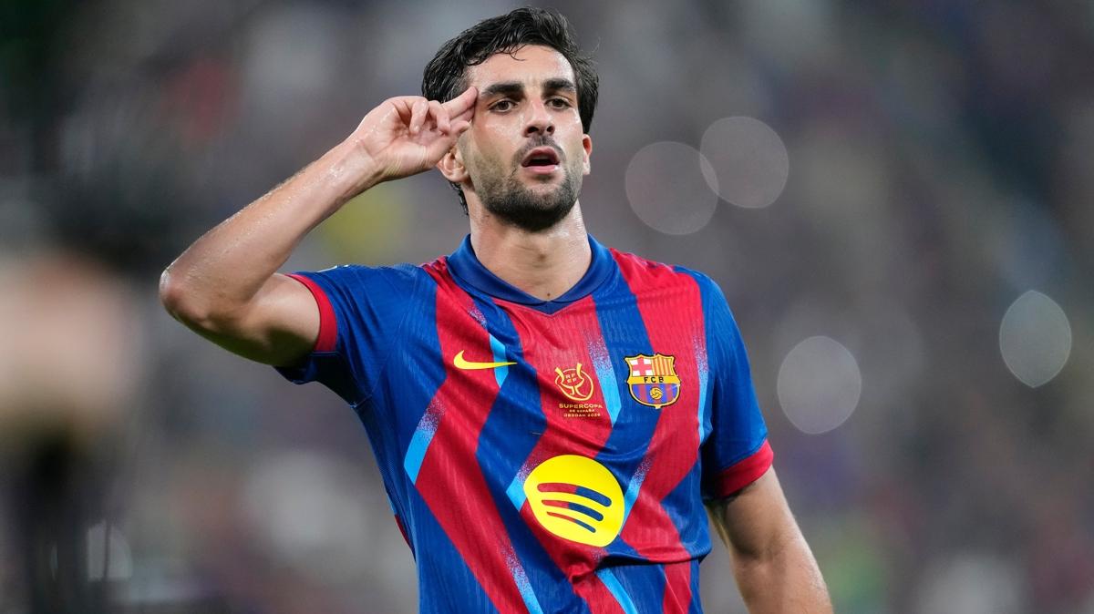 ferran torres aston villa transfer barcelona foto�raflar� resimleri