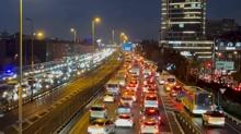 �stanbul'da trafik �ilesi... Yo�unluk y�zde 90'a yakla�t�