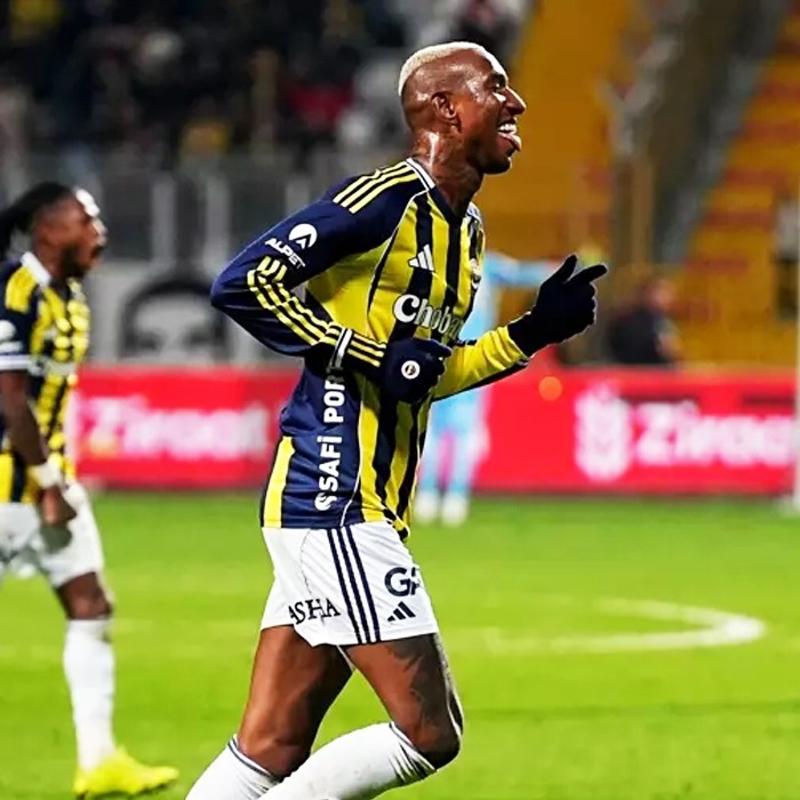 Talisca �ar��'ya kar��!