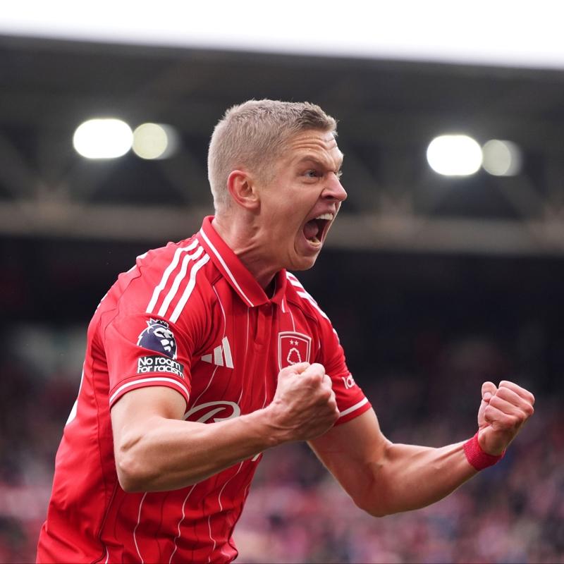 Zinchenko i�in �ok karar