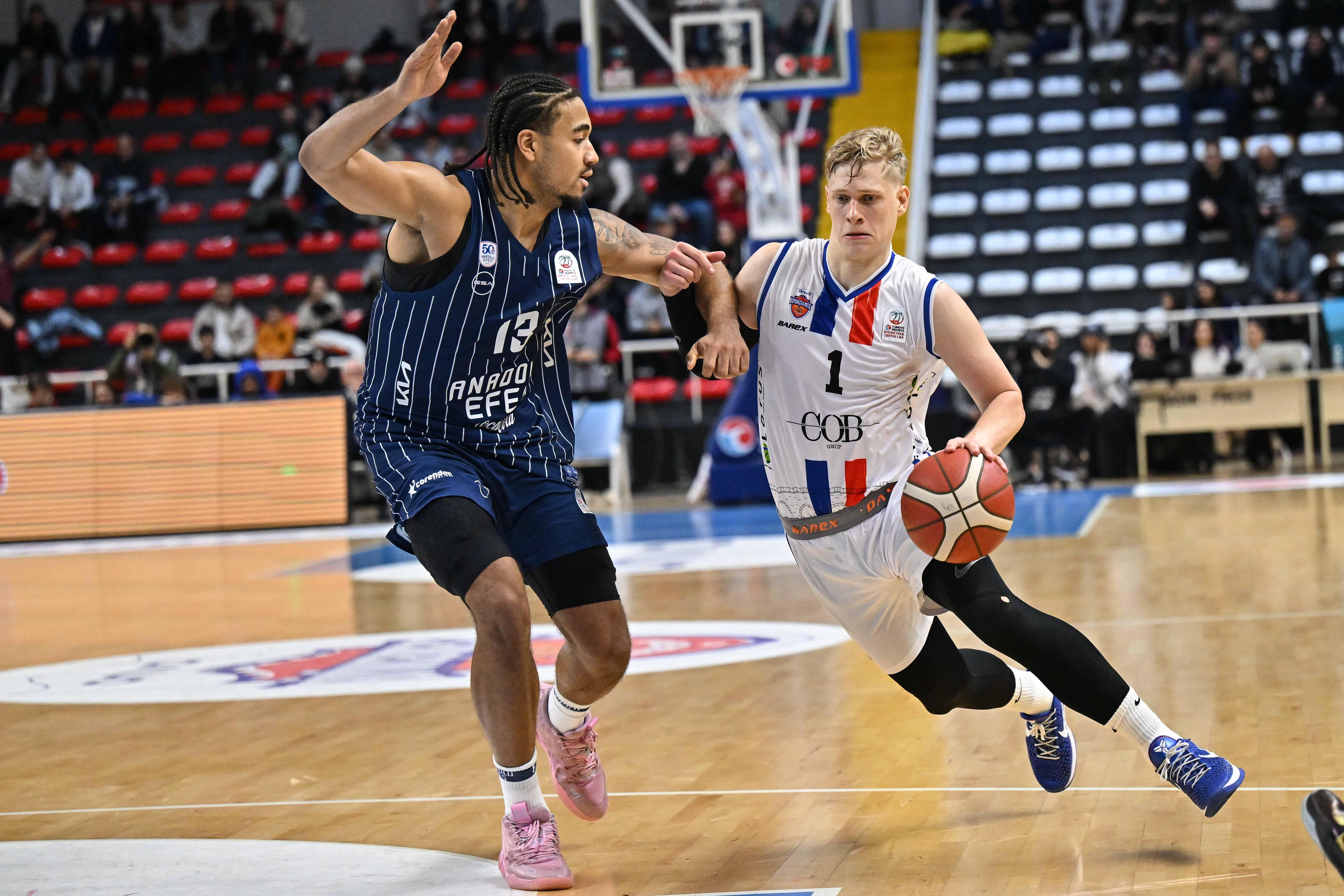 Anadolu Efes'te k�t� gidi� s�r�yor! Bu kez de Baskonia kar��s�nda kay�p