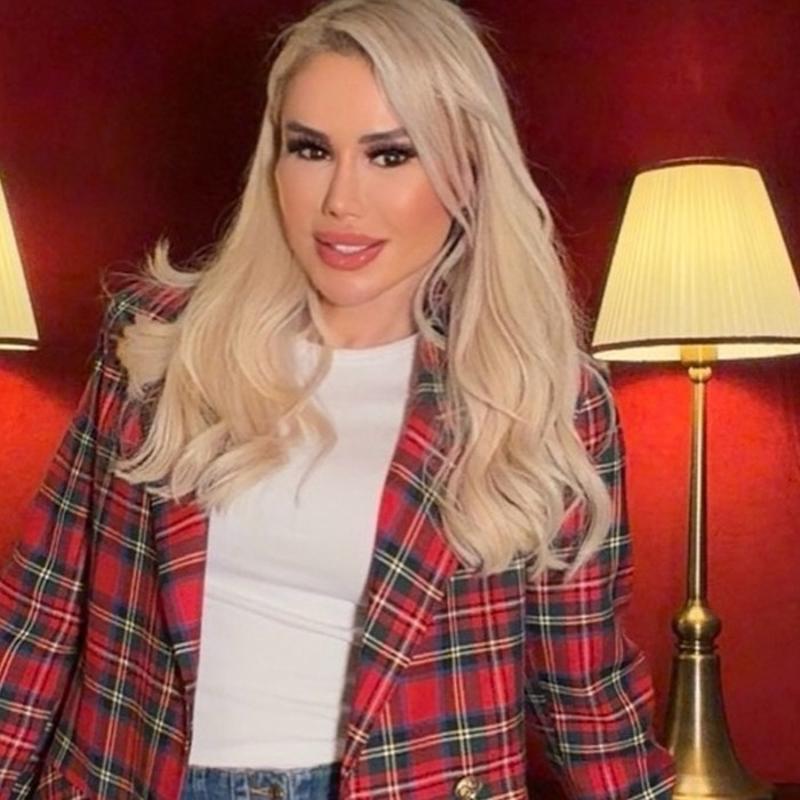 'Asla dolgu yapt�rm�yorum' dedi topa tutuldu