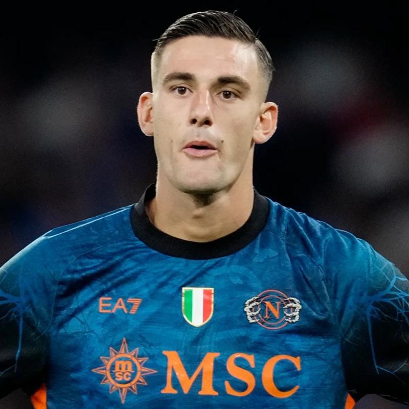 Be�ikta�'a 2 metrelik golc�! Tammy Abraham'�n yerine o gelecek