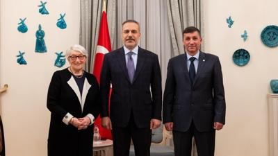 Bakan Fidan, Vilnius'ta Tatar ve Karay toplumu temsilcileriyle g�r��t�
